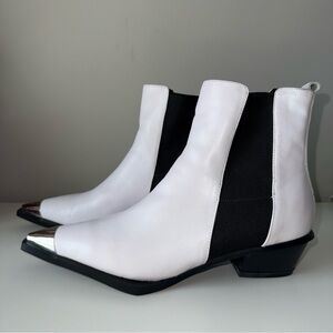 White Ankle Boots w/ Black Elastic & Silver Cap Toe – Size 9